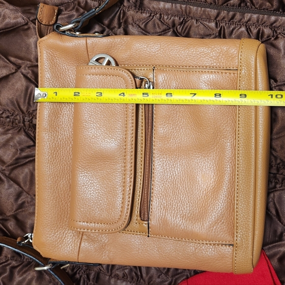 Giani Bernini Tan Leather  Crossbody Purse EUC - Picture 13 of 16